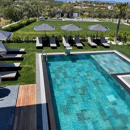 Ultra Lueks Havuzlu Cesme